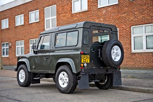 2005 Land Rover Defender 90 à vendre (picture 8 of 153)