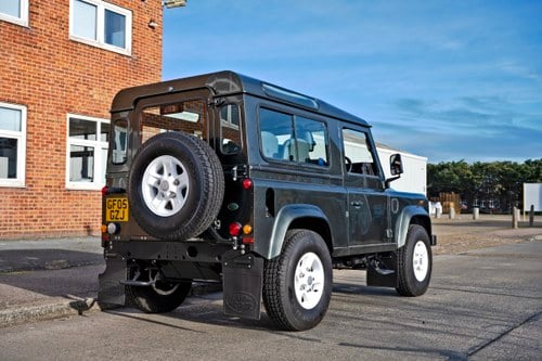 2005 Land Rover Defender 90 à vendre (picture 6 of 153)