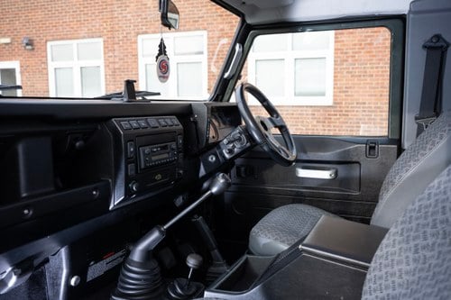 2005 Land Rover Defender 90 à vendre (picture 21 of 153)