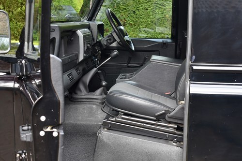 2006 Land Rover Defender 90 For Sale (picture 24 of 155)