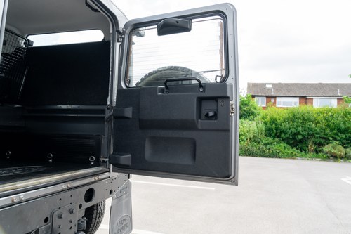 2011 Land Rover Defender 90 Hard Top In vendita (immagine 46 di 139)