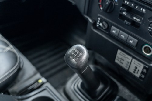 2011 Land Rover Defender 90 Hard Top In vendita (immagine 24 di 139)