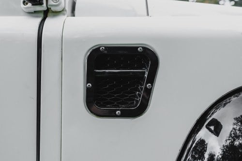 2012 Land Rover Defender 90 hardtop For Sale (picture 99 of 146)
