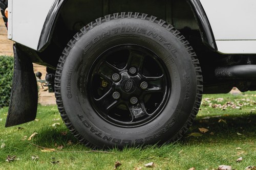 2012 Land Rover Defender 90 hardtop For Sale (picture 13 of 146)