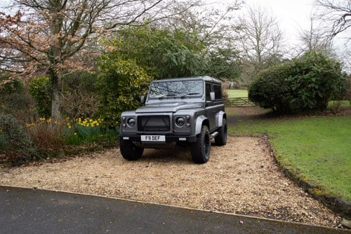 2015 Land Rover Defender 90 Td – Pick Up to Station Wagon Conversion till salu (bild 19 av 197)