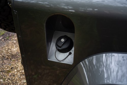 2015 Land Rover Defender 90 Td – Pick Up to Station Wagon Conversion till salu (bild 157 av 197)