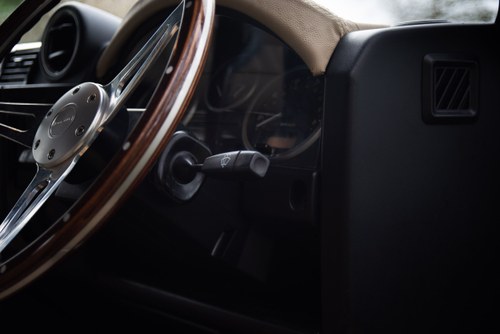 2015 Land Rover Defender 90 Td – Pick Up to Station Wagon Conversion till salu (bild 77 av 197)