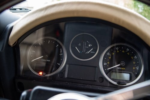 2015 Land Rover Defender 90 Td – Pick Up to Station Wagon Conversion till salu (bild 55 av 197)