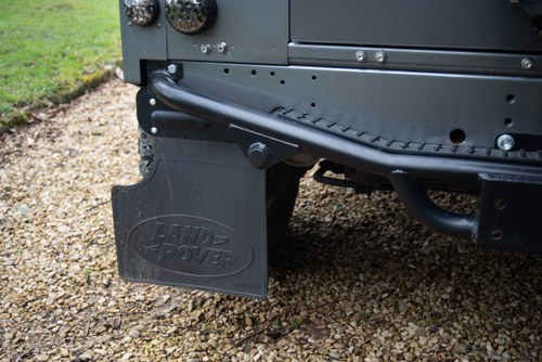 2015 Land Rover Defender 90 Td – Pick Up to Station Wagon Conversion till salu (bild 165 av 197)