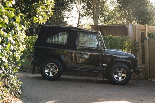 2008 Land Rover Defender 90 SVX Soft Top For Sale (picture 3 of 136)