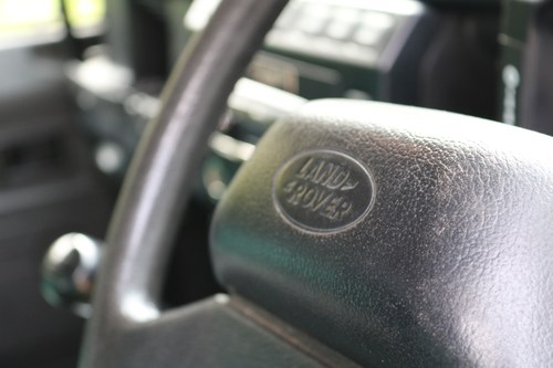 2006 Land Rover Defender 90 TD5 For Sale (picture 23 of 113)