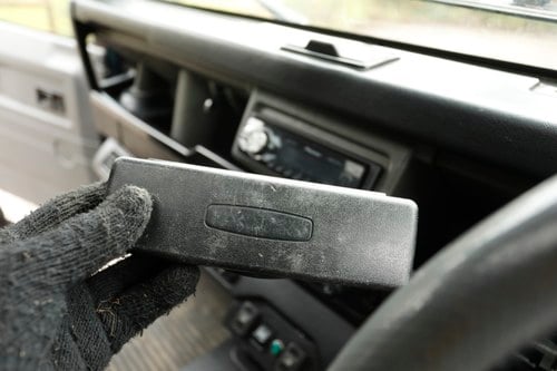 1998 Land Rover Defender 50th Anniversary Edition For Sale (picture 53 of 156)