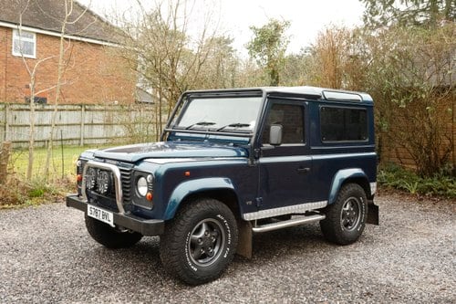 1998 Land Rover Defender 50th Anniversary Edition For Sale (picture 8 of 156)