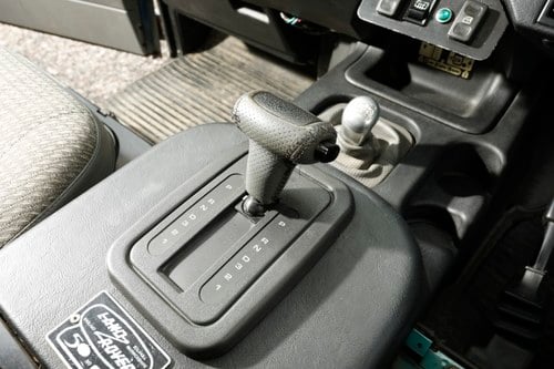 1998 Land Rover Defender 50th Anniversary Edition For Sale (picture 48 of 156)