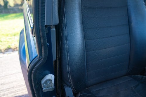 2008 Land Rover Defender 90 XS SW SWB Te koop (foto 45 van 197)