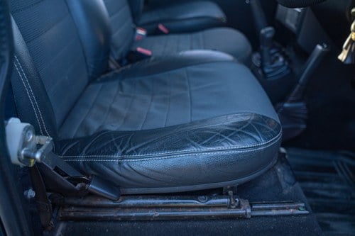 2008 Land Rover Defender 90 XS SW SWB Te koop (foto 47 van 197)