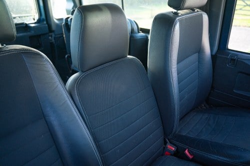 2008 Land Rover Defender 90 XS SW SWB Te koop (foto 48 van 197)