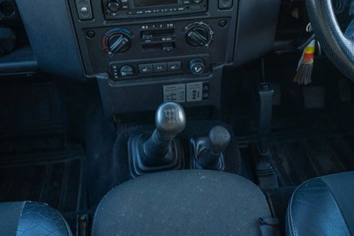 2008 Land Rover Defender 90 XS SW SWB Te koop (foto 34 van 197)