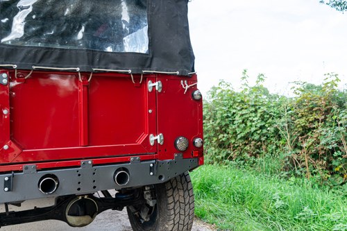 1995 Land Rover Defender 90 6.2 V8 For Sale (picture 82 of 108)