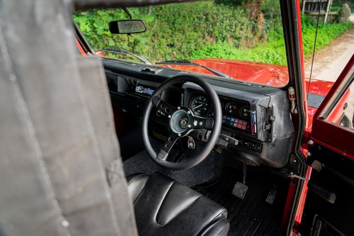 1995 Land Rover Defender 90 6.2 V8 For Sale (picture 21 of 108)
