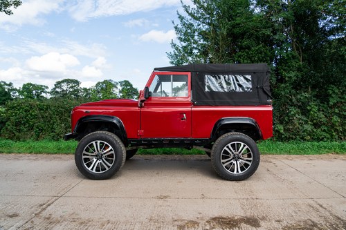 1995 Land Rover Defender 90 6.2 V8 For Sale (picture 3 of 108)