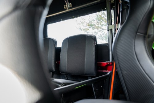 1995 Land Rover Defender 90 6.2 V8 For Sale (picture 44 of 108)