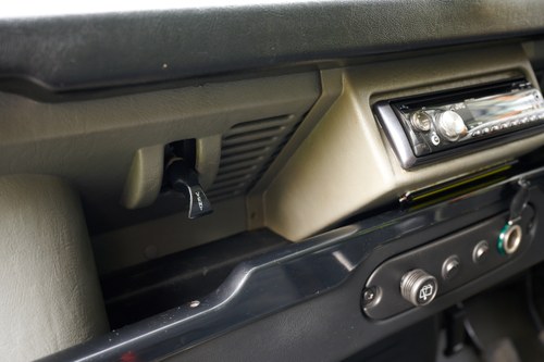 1999 Land Rover Defender 90 Te koop (foto 50 van 142)