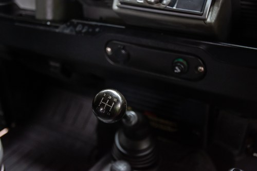 1999 Land Rover Defender 90 à vendre (picture 32 of 158)