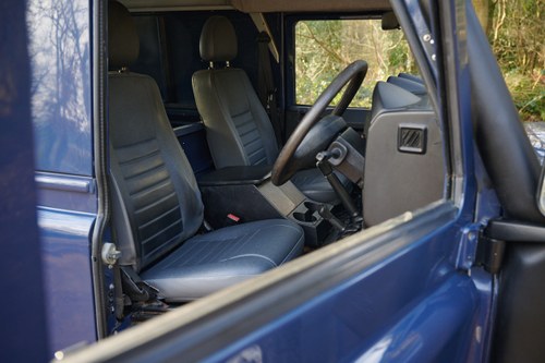 2010 Land Rover Defender 90 For Sale (picture 42 of 112)