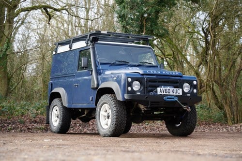 2010 Land Rover Defender 90 For Sale (picture 2 of 112)
