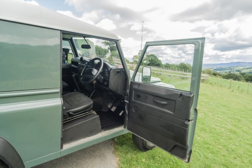 2013 Land Rover Defender 90 Hard Top TD For Sale (picture 33 of 186)