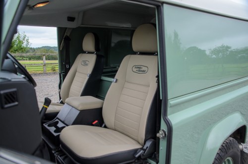 2015 Land Rover Heritage 90 In vendita (immagine 46 di 105)