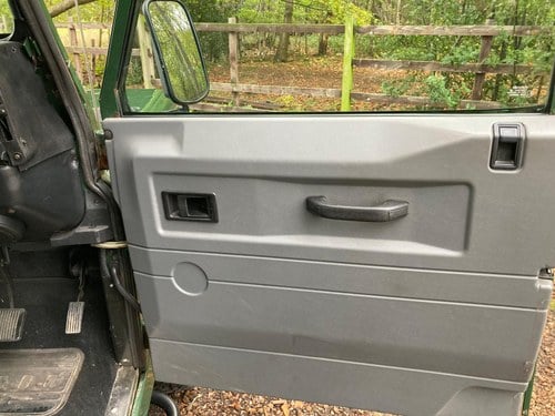 2002 Land Rover Defender 90 County Td5 à vendre (picture 21 of 72)