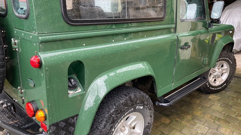 2002 Land Rover Defender 90 County Td5 For Sale By Auction