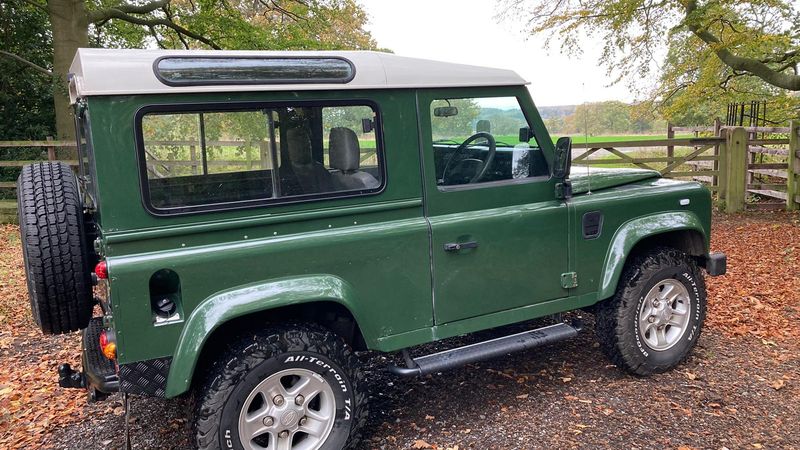 2002 Land Rover Defender 90 County Td5 For Sale By Auction
