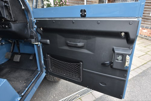 1991 Land Rover Defender 90 Soft Top In vendita (immagine 49 di 117)