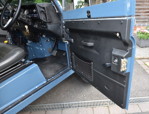 1991 Land Rover Defender 90 Soft Top In vendita (immagine 50 di 117)