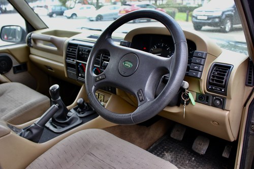 NO RESERVE! 1996 Land Rover Discovery V8 For Sale (picture 30 of 124)