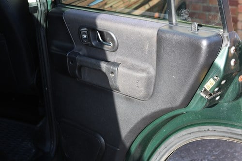 2004 Land Rover Discovery 2 In vendita (immagine 44 di 102)