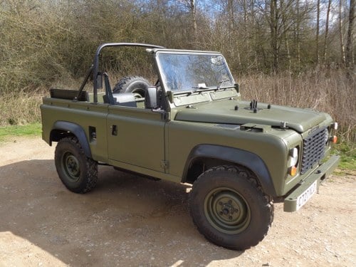 1986 Land Rover 90 Soft Top (Ex-MoD) For Sale (picture 1 of 98)