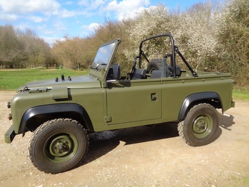 1986 Land Rover 90 Soft Top (Ex-MoD) For Sale (picture 5 of 98)