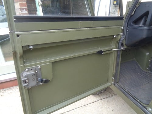 1986 Land Rover 90 Soft Top (Ex-MoD) For Sale (picture 54 of 98)