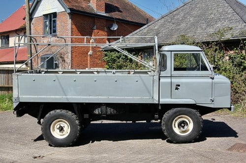 1963 Land Rover Series IIA Forward Control à vendre (picture 11 of 136)