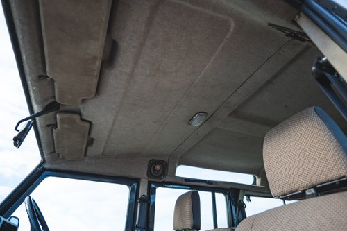 1986 Land Rover 110 County V8 (LPG) Te koop (foto 38 van 187)