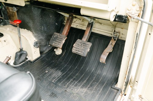 1966 Land Rover Series II A 109” Searle ‘High-Top” (one of five) à vendre (picture 31 of 153)