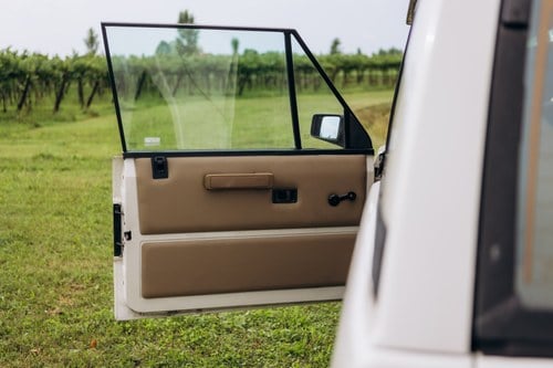 1989 Range Rover Classic Two-Door zum Verkauf (Bild 21 von 121)