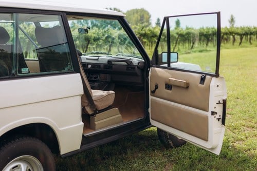 1989 Range Rover Classic Two-Door zum Verkauf (Bild 24 von 121)