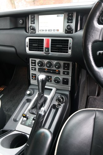 2006 Range Rover 4.2 Supercharged (L322) zum Verkauf (Bild 18 von 87)