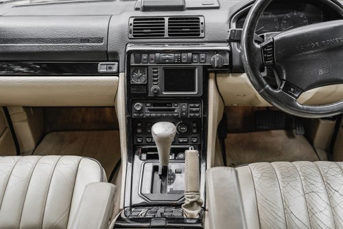 NO RESERVE - 2002 Range Rover 4.6 Vogue SE For Sale (picture 41 of 178)