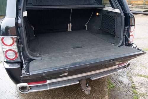 2010 Land Rover Range Rover Autobiography TDV8 Overfinch En venta (imagen 100 de 219)